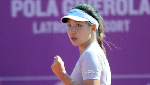 击败对手更 击败对手更