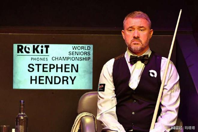 个雪上的滑 个雪上的滑